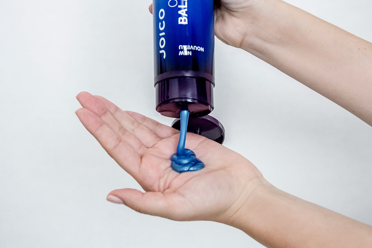 Color Balance Blue shampoo in hand