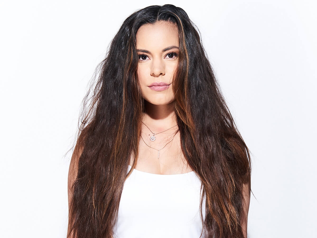 Defy Damage Model Hair Before Defy Damage Model Hair Before
